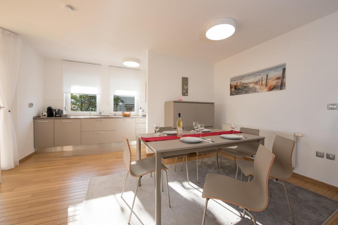 Apartmani Bilic Кастав Экстерьер фото